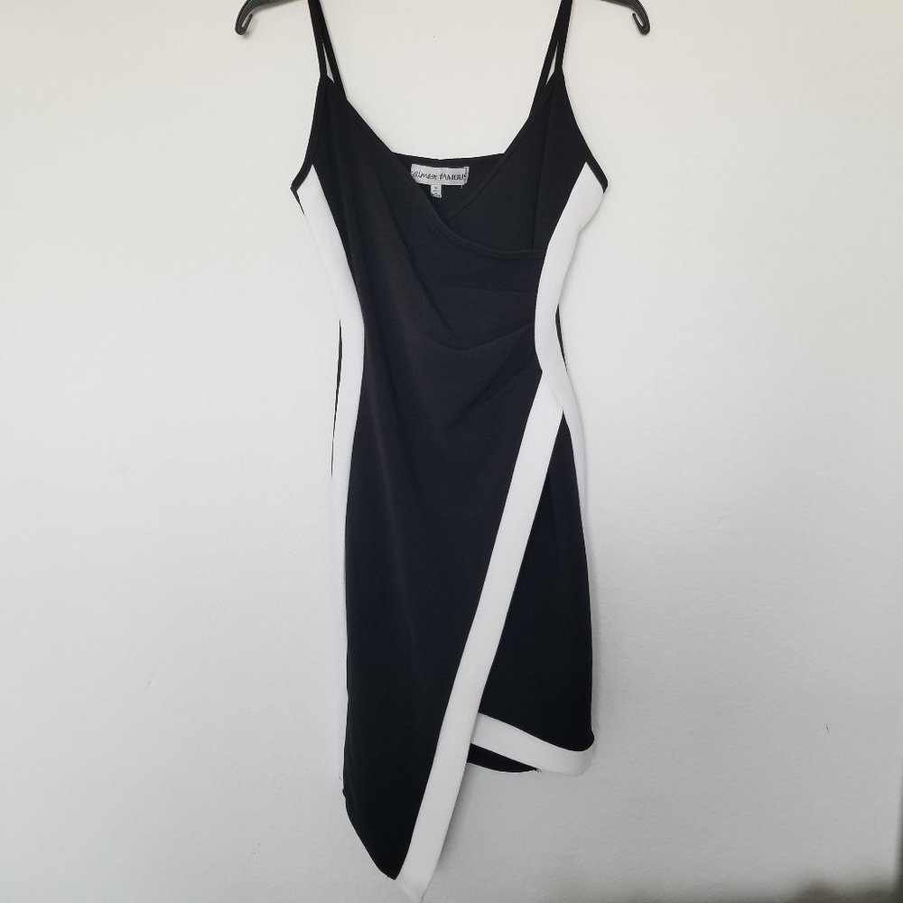 Almost Famous  Medium Junior's Black and White Dress